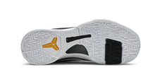 Load image into Gallery viewer, Zoom Kobe 5 Protro &#39;Alternate Bruce Lee&#39;
